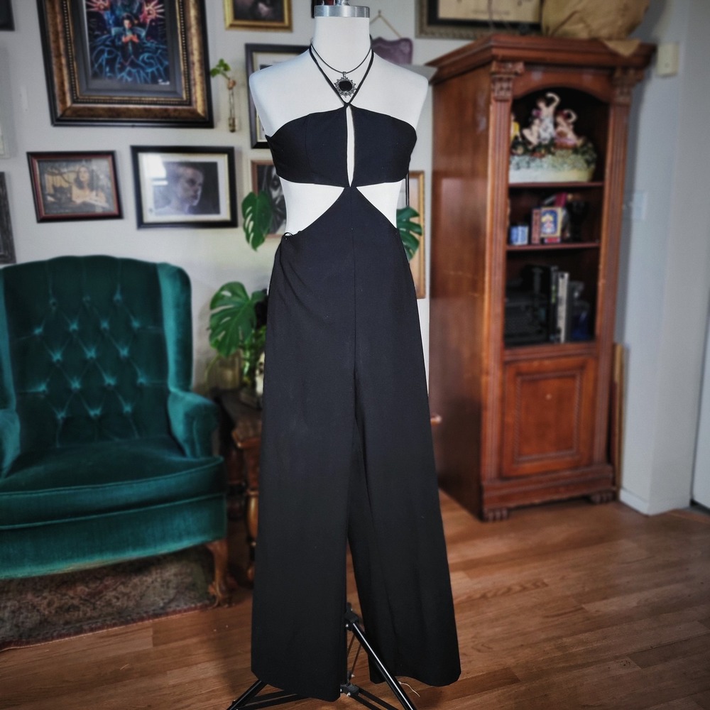 Bebe Jumpsuit Black Halter Neck‎ Cutout Wide Leg Sleek Daring 0